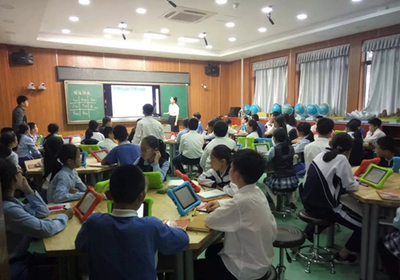 心里程&ldquo;互聯(lián)e課堂&rdquo;助力深圳吉溪中學(xué)智慧校園建設(shè)
